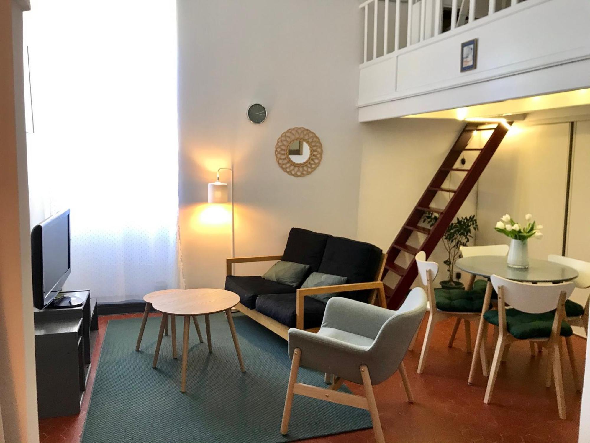 Petit Cocon Apartment Вилафранк-сюр-Мер Екстериор снимка